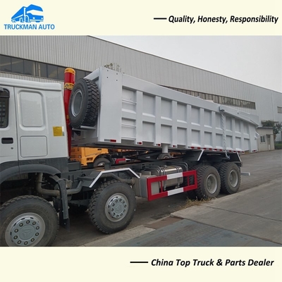 50 Tons 8x4 SINOTRUCK 371HP Heavy Duty Dump Truck For Mining Work